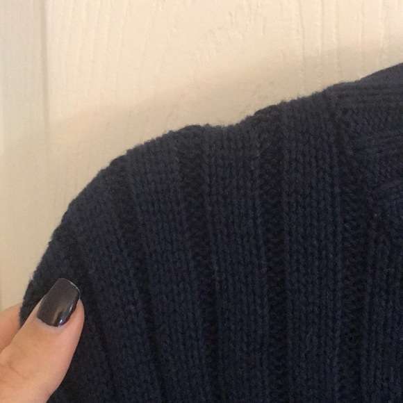 Pacsun LA Hearts Sweater - Picture 3 of 3